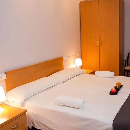 Hotel 139 *