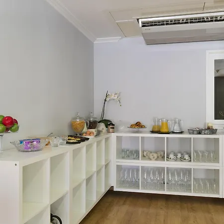 139 * Castelldefels