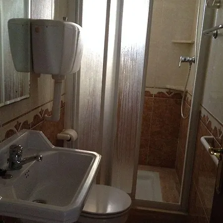 139